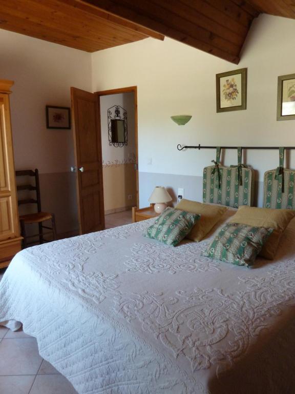 Bed and Breakfast Les Cigales à Saint-Andiol Extérieur photo